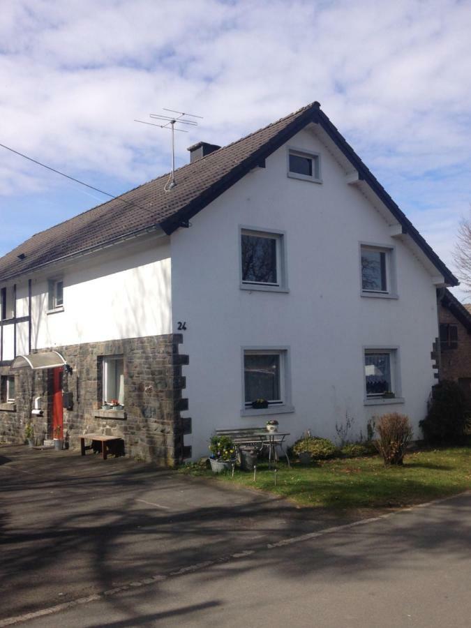 Ferienwohnung Florian Monschau Bagian luar foto